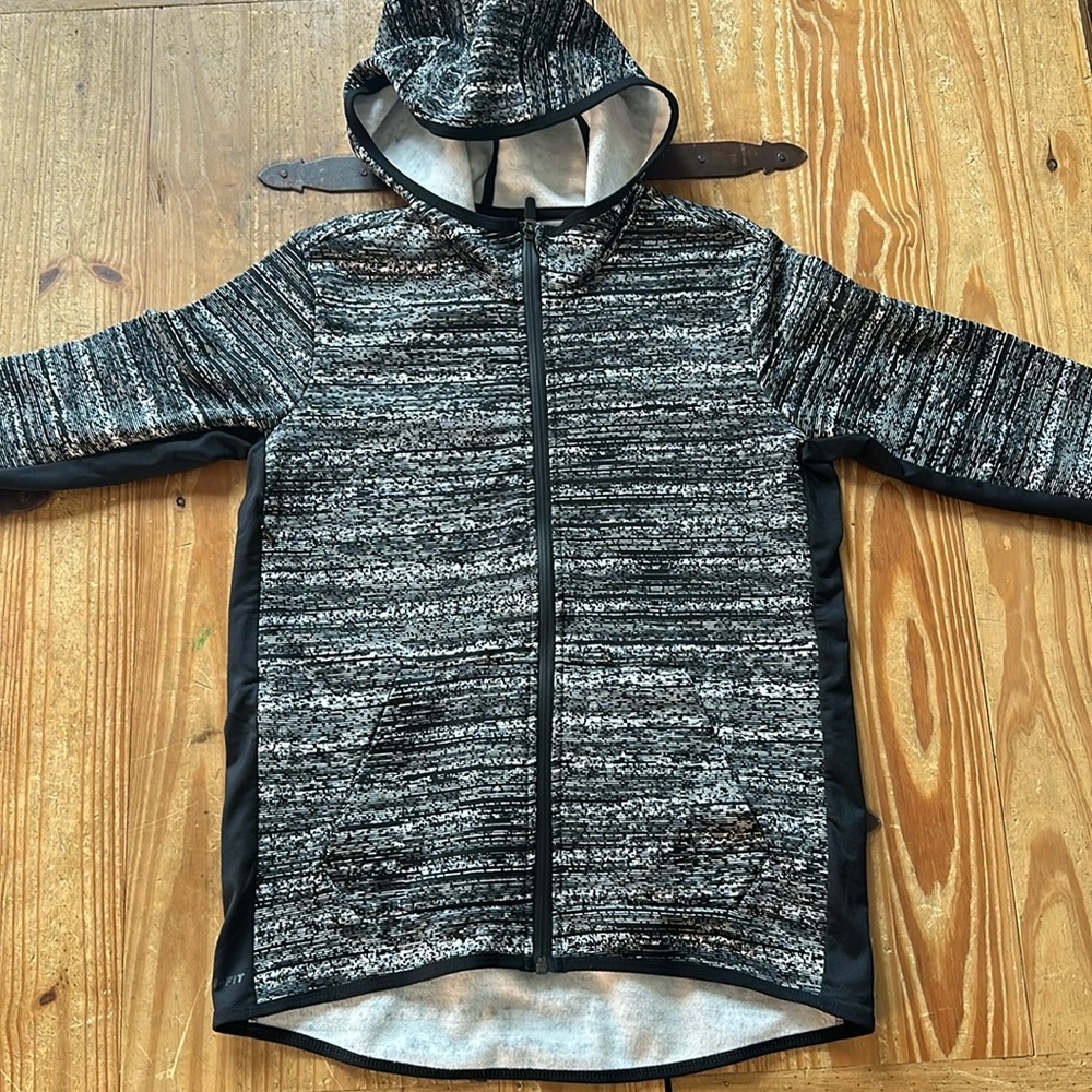 EUC Nike Therma-Fit Jacket